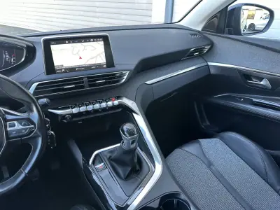 Peugeot 3008 2018 - 14900 EUR, 240000 km - 240000km - foto 29 de 62