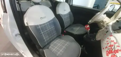 Fiat 500C 2020 - 15500 EUR, 48550 km - AUTO.MOTO.pt - 48550km - foto 9 de 16