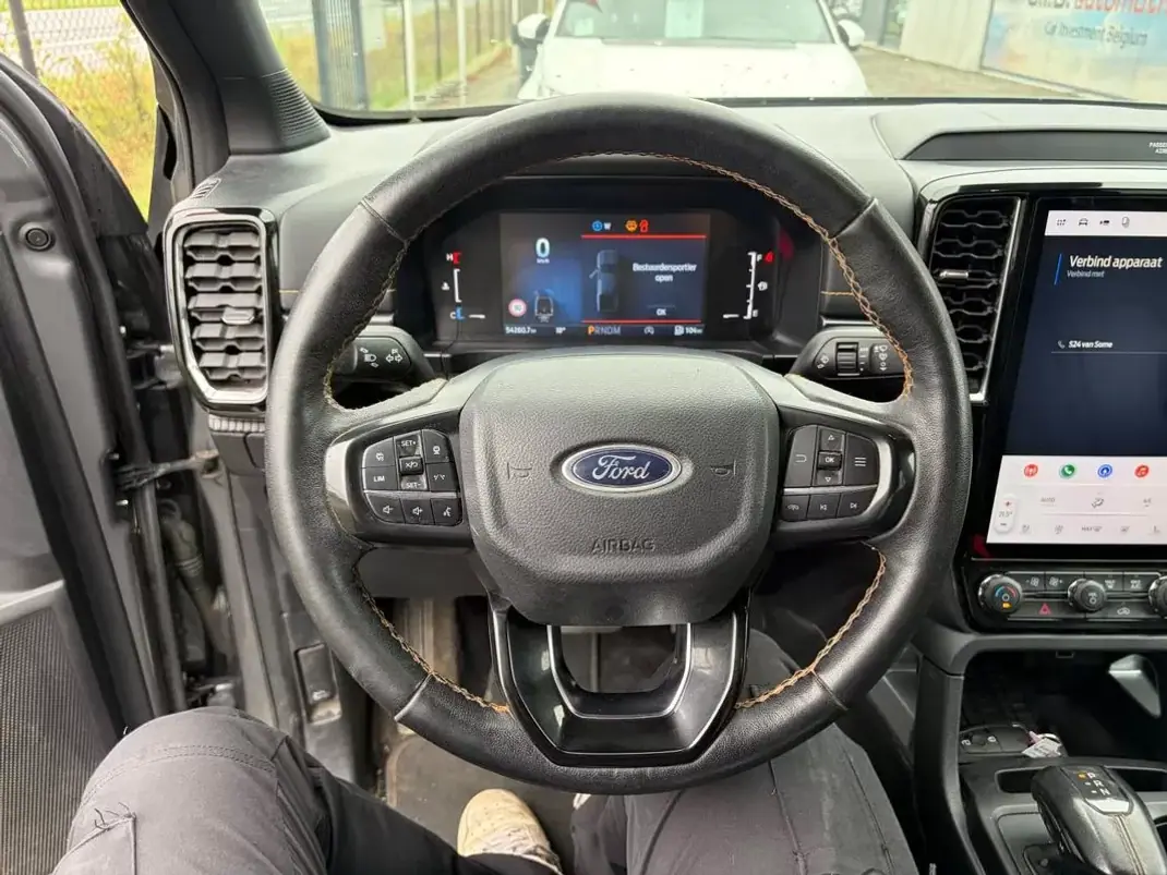 Ford Ranger 2025 - 48990 EUR, 54260 km - 54260km - foto 5 de 12