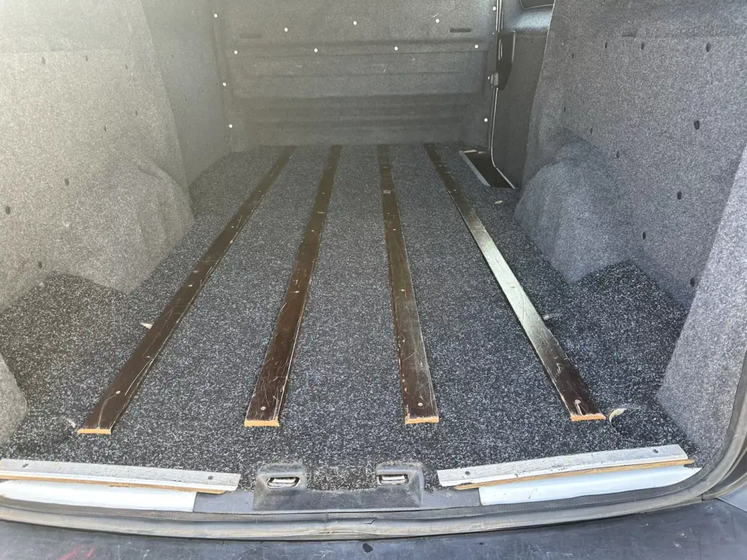 Peugeot Expert 2018 - 14900 EUR, 170000 km - 170000km - foto 22 de 45