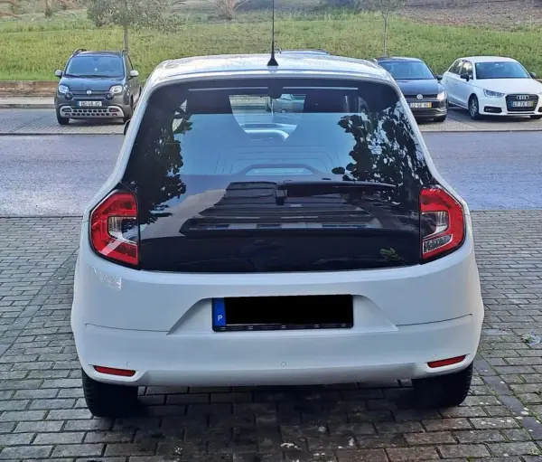 Renault Twingo 2022 - 13990 EUR, 30000 km - AUTO.MOTO.pt - 30000km - foto 6 de 24