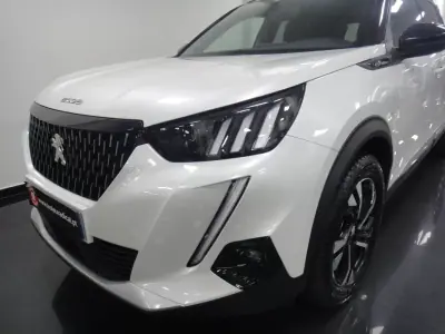 Peugeot 2008 2020 - 17500 EUR, 59000 km - AUTO.MOTO.pt - 59000km - foto 4 de 28