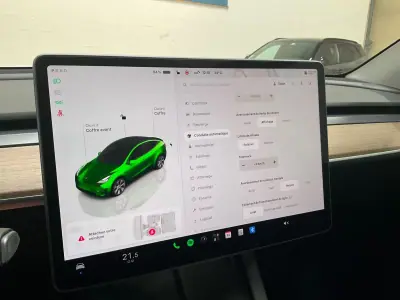 Tesla Model Y 2024 - 33990 EUR, 78253 km - 78253km - foto 12 de 17