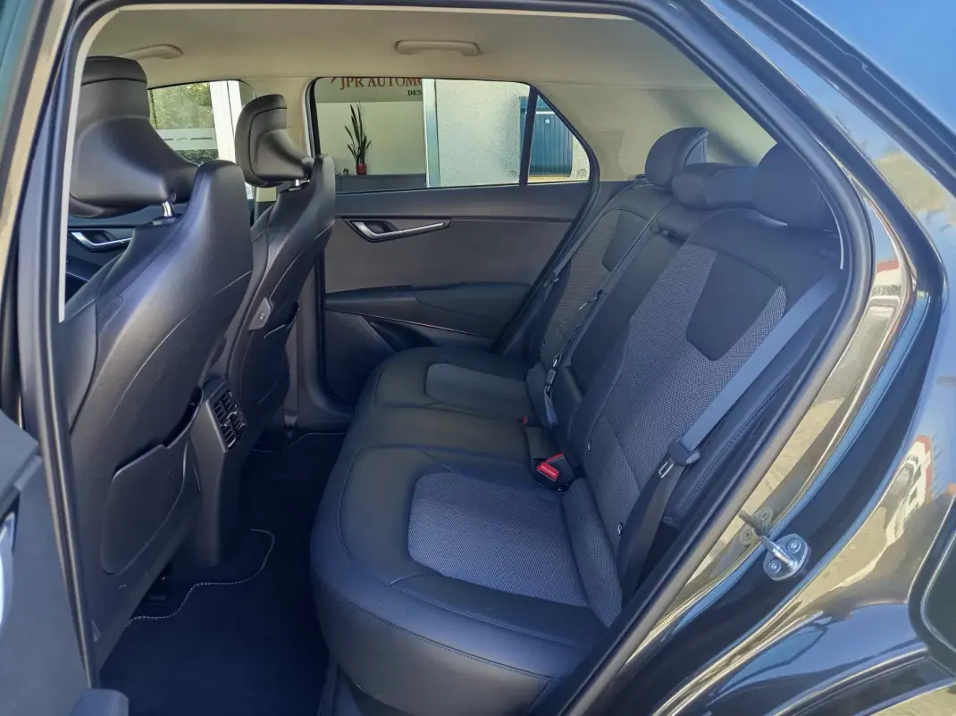 Kia e-Niro 2023 - 28490 EUR, 18622 km - 18622km - foto 11 de 17