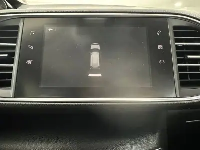 Peugeot 308 SW 2018 - 12990 EUR, 153000 km - 153000km - foto 18 de 29
