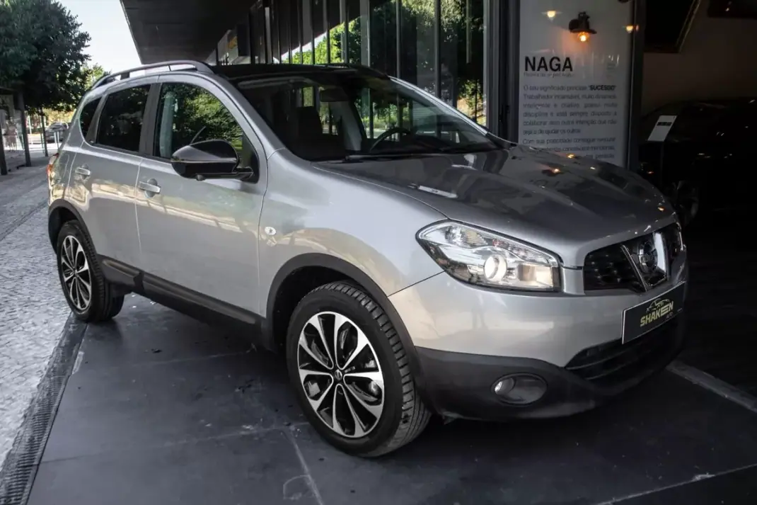 Nissan Qashqai 2013 - 11980 EUR, 188261 km - 188261km - foto 6 de 35