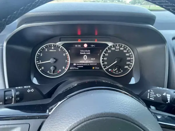 Nissan Qashqai 2022 - 24500 EUR, 87000 km - AUTO.MOTO.pt - 87000km - foto 10 de 14