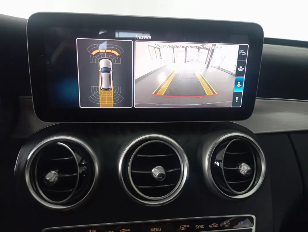 Mercedes-Benz C 220 2019 - 28300 EUR, 140000 km - AUTO.MOTO.pt - 140000km - foto 24 de 36