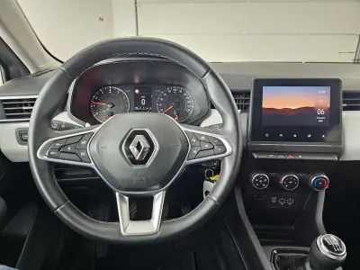 Renault Clio 2022 - 13850 EUR, 153048 km - AUTO.MOTO.pt - 153048km - foto 10 de 17