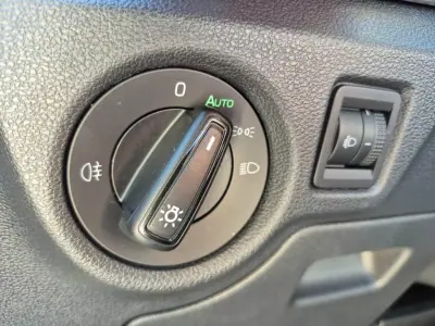 Skoda Kamiq 2023 - 18900 EUR, 24682 km - AUTO.MOTO.pt - 24682km - foto 8 de 20