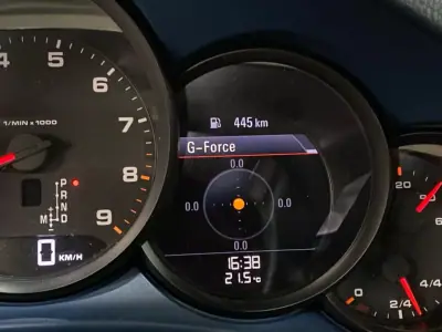 Porsche 911 2015 - 99900 EUR, 86000 km - AUTO.MOTO.pt - 86000km - foto 24 de 36
