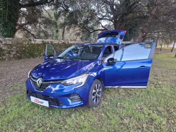 Renault Clio 2023 - 18990 EUR, 21500 km - AUTO.MOTO.pt - 21500km - foto 20 de 38