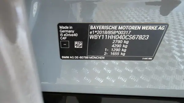 BMW i5 2024 - 52900 EUR, 121823 km - AUTO.MOTO.pt - 121823km - foto 49 de 57