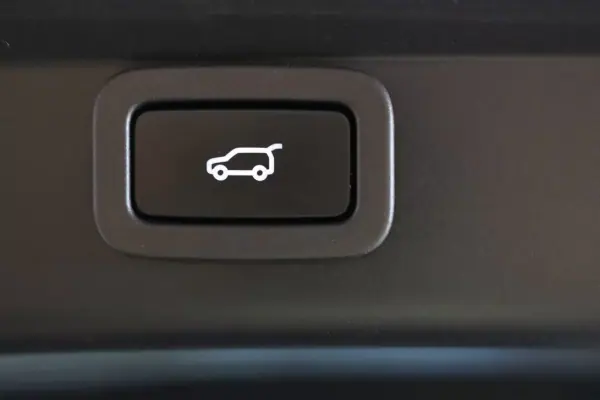 Jaguar I-Pace 2022 - 37900 EUR, 71093 km - AUTO.MOTO.pt - 71093km - foto 26 de 31
