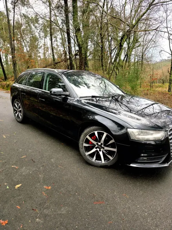 Audi A4 Avant 2013 - 14990 EUR, 181080 km - AUTO.MOTO.pt - 181080km - foto 2 de 25