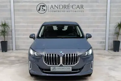 BMW 230xe Active Tourer 2023 - 33950 EUR, 37276 km - AUTO.MOTO.pt - 37276km - foto 3 de 60