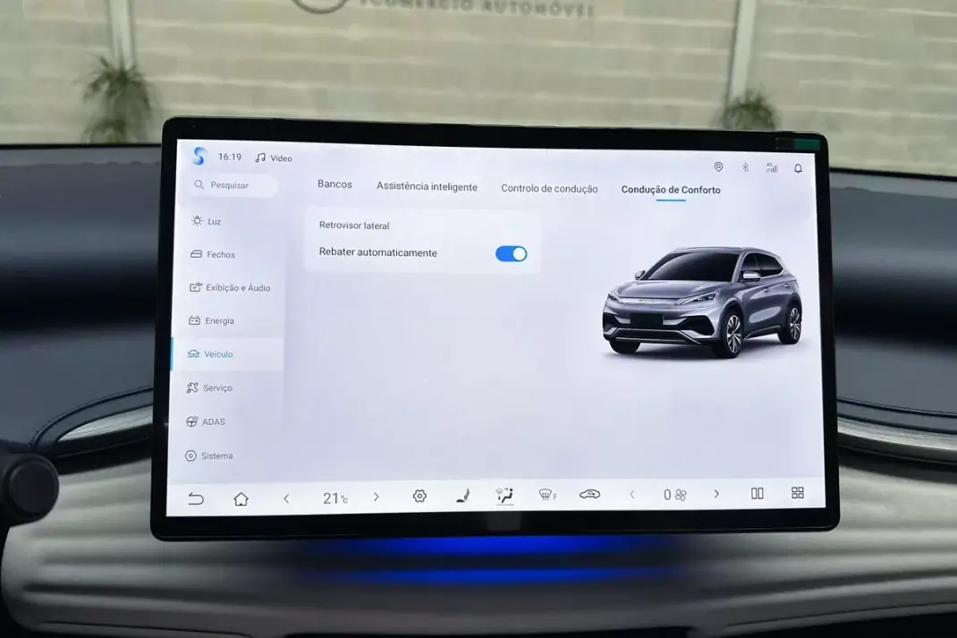 BYD Atto 3 2023 - 27950 EUR, 7718 km - AUTO.MOTO.pt - 7718km - foto 28 de 60