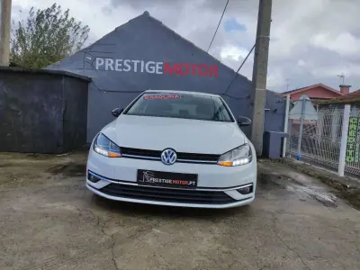 Volkswagen Golf 2018 - 15900 EUR, 106000 km - AUTO.MOTO.pt - 106000km - foto 2 de 29