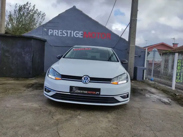 Volkswagen Golf 2018 - 15900 EUR, 106000 km - AUTO.MOTO.pt - 106000km - foto 2 de 29