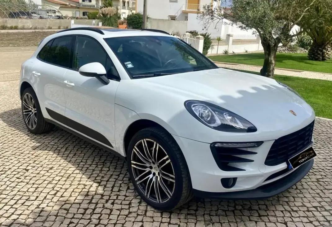 Porsche Macan 2017 - 60900 EUR, 83500 km - AUTO.MOTO.pt - 83500km - foto 11 de 20