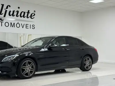 Mercedes-Benz C 200 2014 - 15890 EUR, 213000 km - AUTO.MOTO.pt - 213000km - foto 4 de 31
