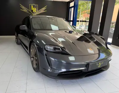 Porsche Taycan 2023 - 69000 EUR, 84534 km - AUTO.MOTO.pt - 84534km - foto 5 de 39