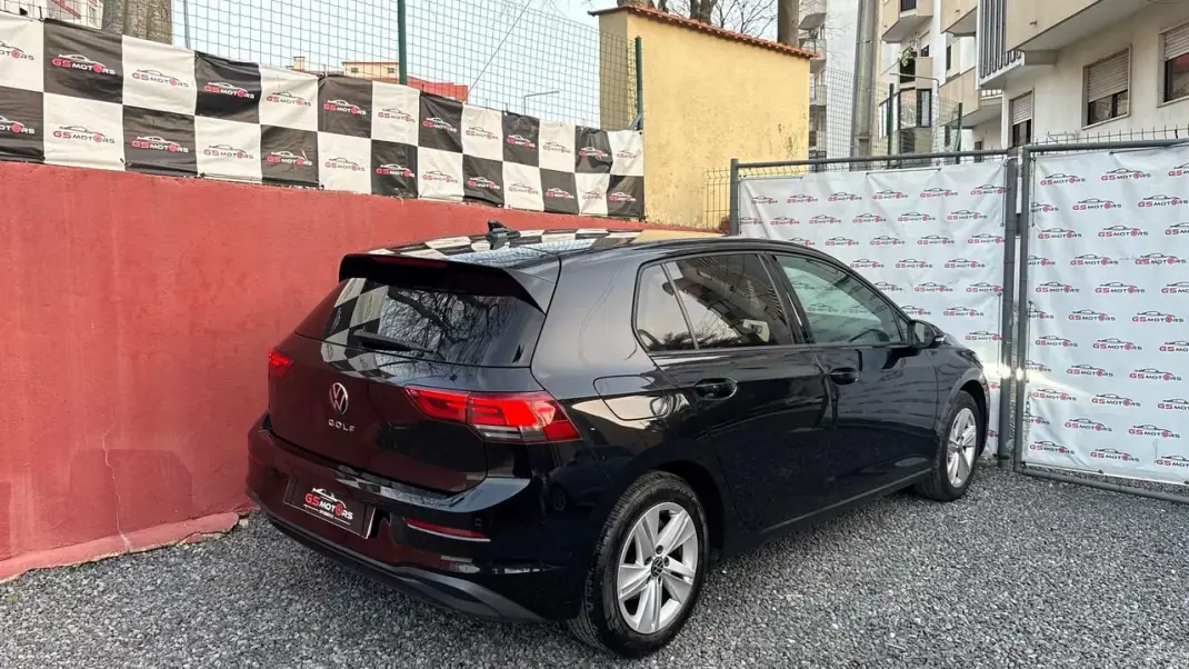 Volkswagen Golf Variant 2022 - 17400 EUR, 95000 km - AUTO.MOTO.pt - 95000km - foto 6 de 12