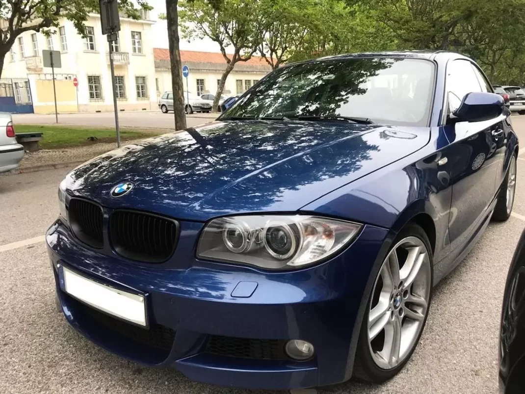 BMW 120 2010 - 16950 EUR, 96781 km - AUTO.MOTO.pt - 96781km - foto 1 de 10