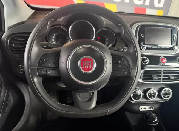 Fiat 500X 2016 - 14900 EUR, 114275 km - AUTO.MOTO.pt - 114275km - foto 14 de 28