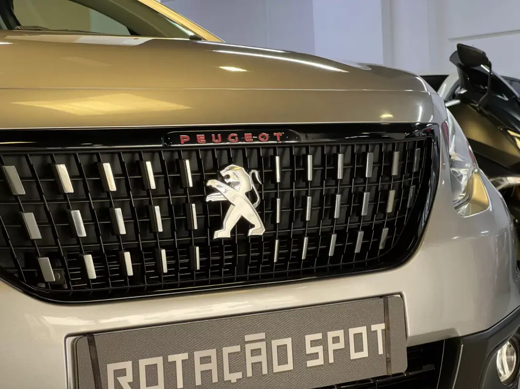 Peugeot 2008 2016 - 10990 EUR, 60000 km - 60000km - foto 28 de 60