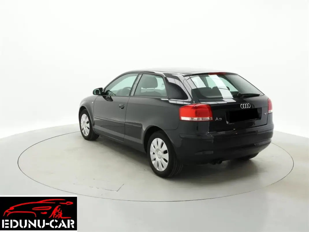 Audi A3 2007 - 5750 EUR, 260000 km - AUTO.MOTO.pt - 260000km - foto 3 de 11