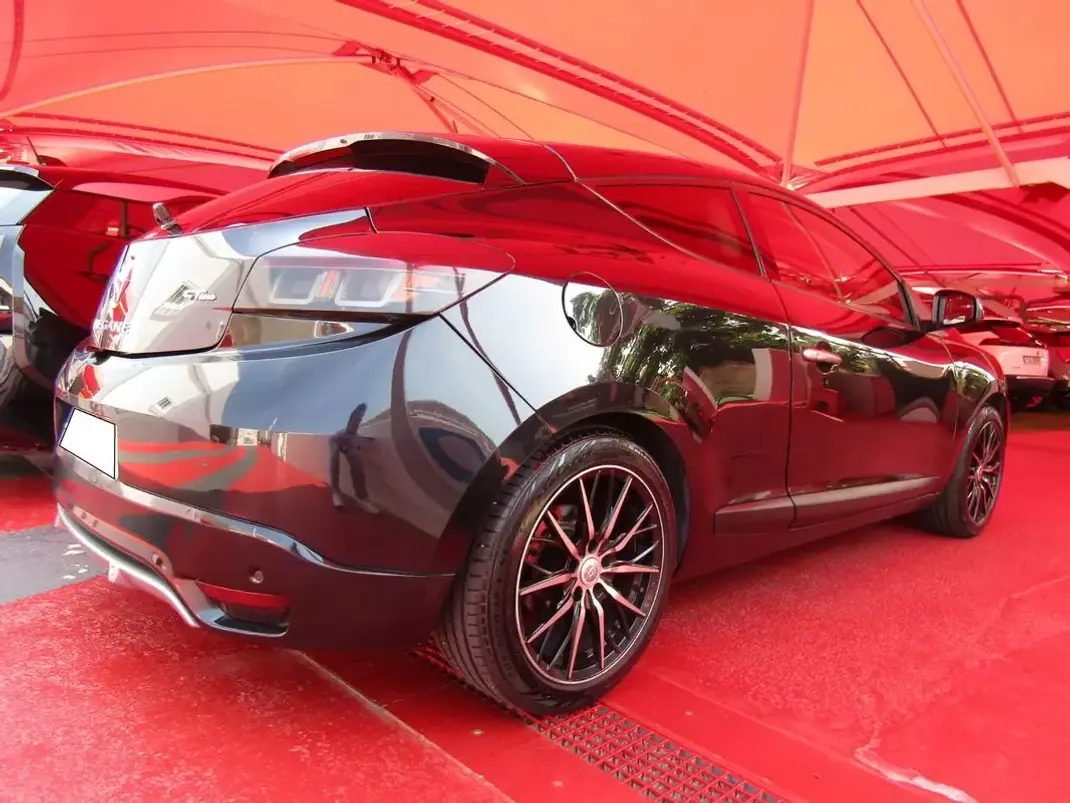 Renault Mégane Coupe 2010 - 9949 EUR, 225100 km - 225100km - foto 39 de 41
