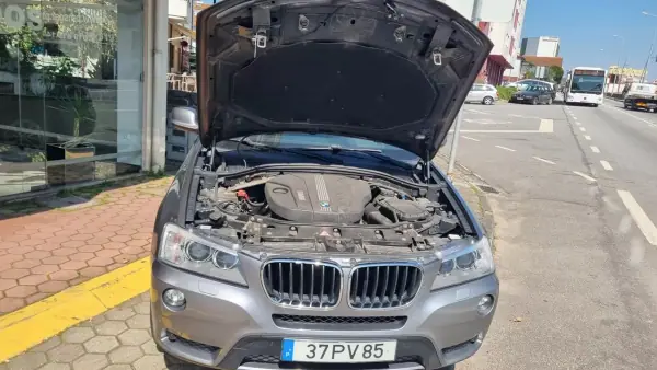 BMW X3 2011 - 13500 EUR, 174992 km - AUTO.MOTO.pt - 174992km - foto 12 de 23