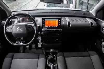 Citroën C4 Cactus 2019 - 12550 EUR, 90175 km - AUTO.MOTO.pt - 90175km - foto 34 de 41
