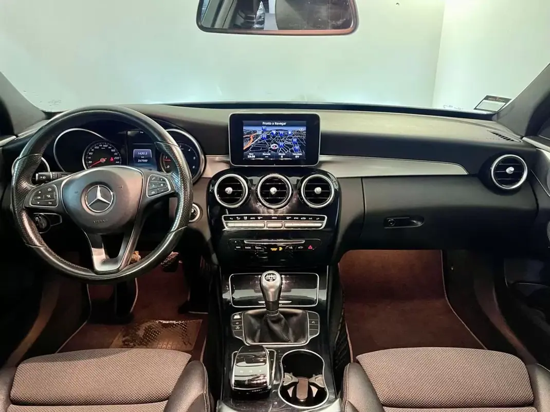 Mercedes-Benz C 220 2015 - 16500 EUR, 266000 km - AUTO.MOTO.pt - 266000km - foto 2 de 29