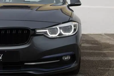 BMW 320 2016 - 18900 EUR, 173000 km - AUTO.MOTO.pt - 173000km - foto 6 de 19