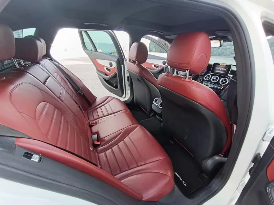 Mercedes-Benz C 220 2015 - 29500 EUR, 156000 km - AUTO.MOTO.pt - 156000km - foto 6 de 11