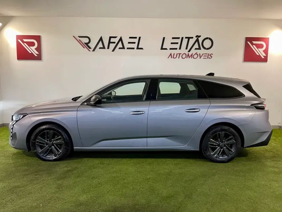 Peugeot 308 SW 2022 - 18450 EUR, 144000 km - AUTO.MOTO.pt - 144000km - foto 9 de 29