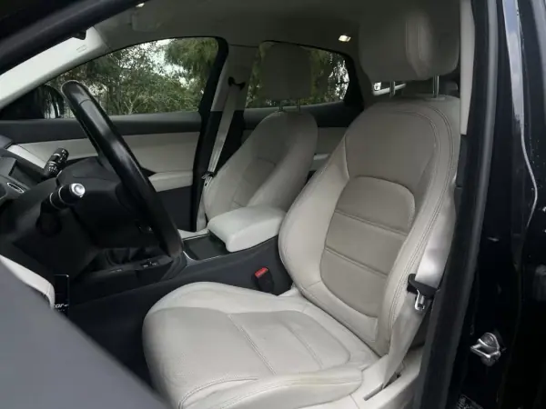 Jaguar E-Pace 2018 - 29750 EUR, 77000 km - AUTO.MOTO.pt - 77000km - foto 41 de 53