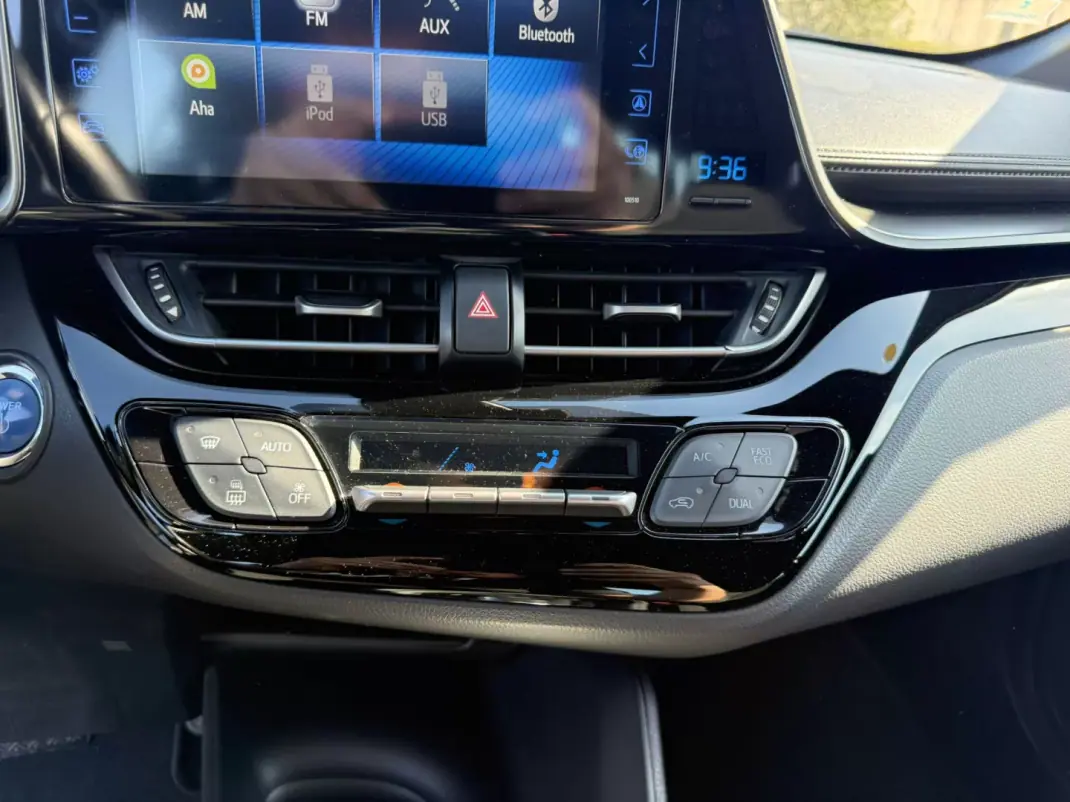 Toyota C-HR 2019 - 21490 EUR, 89737 km - AUTO.MOTO.pt - 89737km - foto 18 de 25