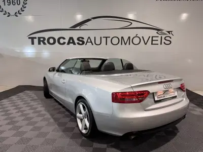 Audi A5 Cabrio 2009 - 15900 EUR, 186000 km - AUTO.MOTO.pt - 186000km - foto 8 de 45
