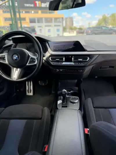 BMW M135i 2019 - 35890 EUR, 100000 km - 100000km - foto 5 de 12