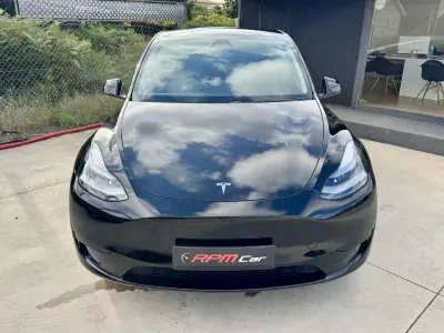 Tesla Model Y 2024 - 37999 EUR, 35000 km - AUTO.MOTO.pt - 35000km - foto 8 de 22