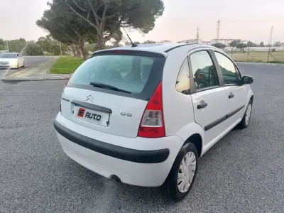 Citroën C3 2007 - 4490 EUR, 259408 km - AUTO.MOTO.pt - 259408km - foto 7 de 26