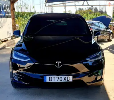 Tesla Model X 2019 - 59990 EUR, 179000 km - AUTO.MOTO.pt - 179000km - foto 2 de 61
