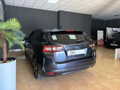 Subaru Impreza 2018 — photo 5 of 20