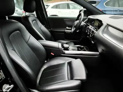 Mercedes-Benz GLA 200 2021 - 28950 EUR, 169900 km - AUTO.MOTO.pt - 169900km - foto 7 de 8