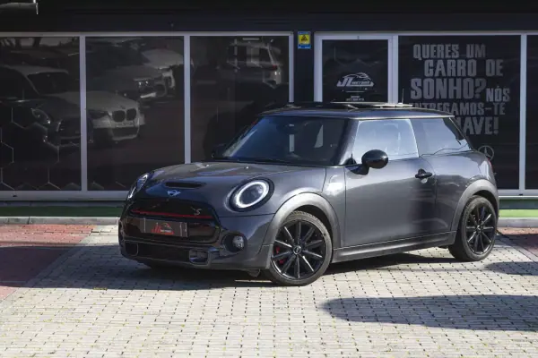 MINI 3 Portas 2014 - 17900 EUR, 187871 km - AUTO.MOTO.pt - 187871km - foto 2 de 26