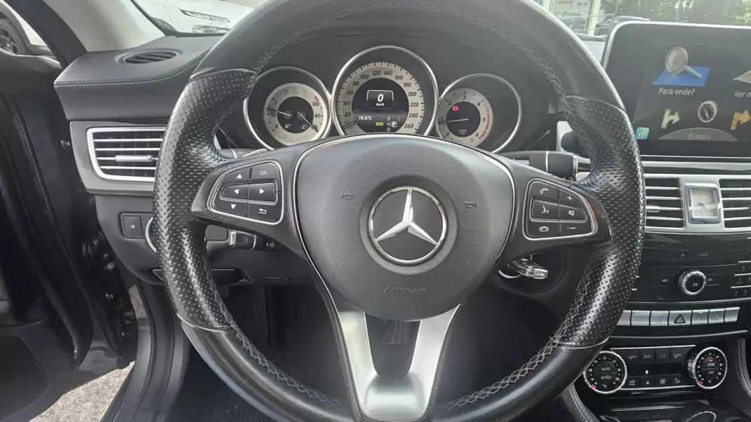 Mercedes-Benz CLS 250 2015 - 22500 EUR, 320000 km - 320000km - foto 5 de 13