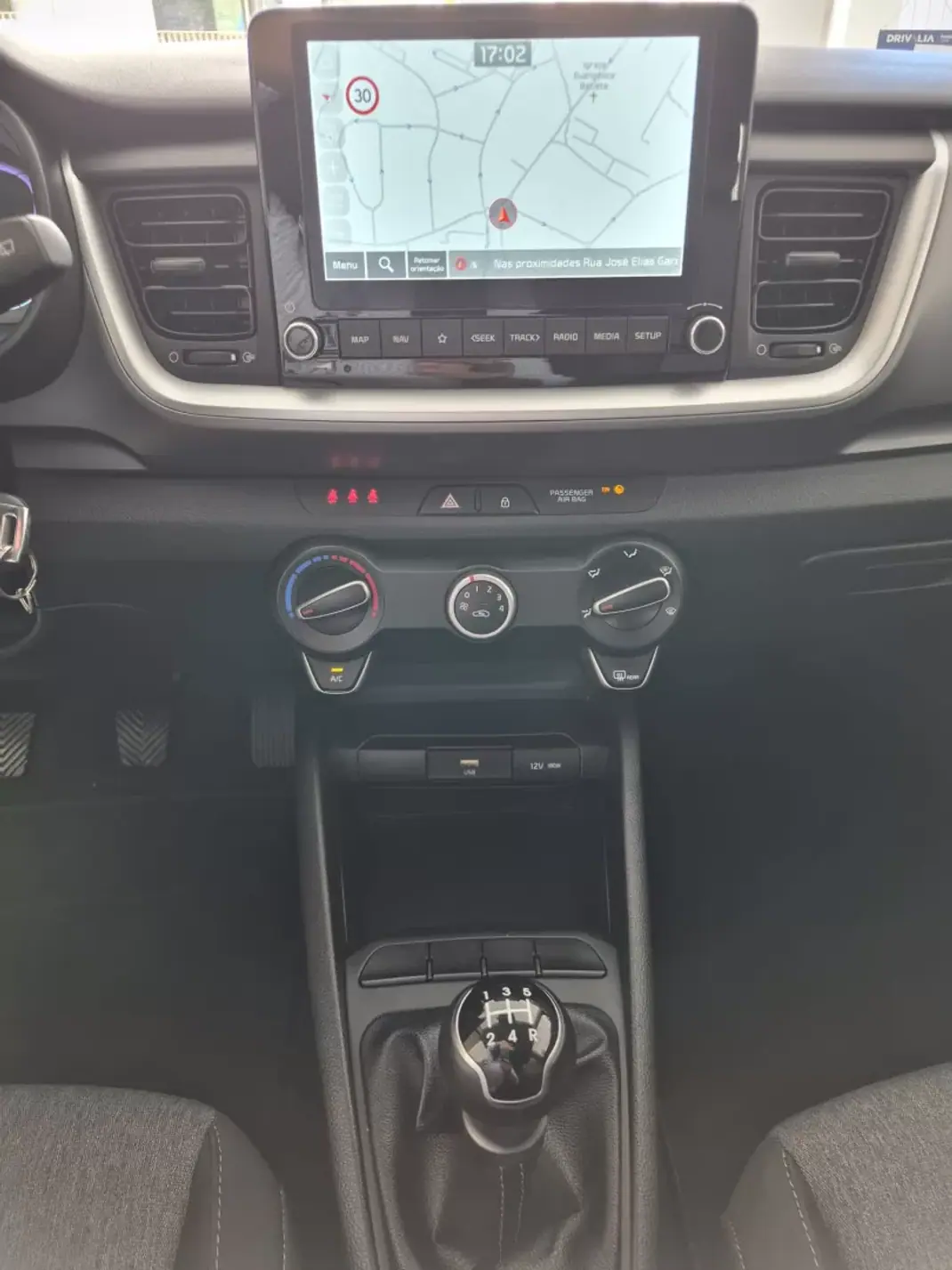 Kia Stonic 2024 - 16500 EUR, 45414 km - 45414km - foto 23 de 26